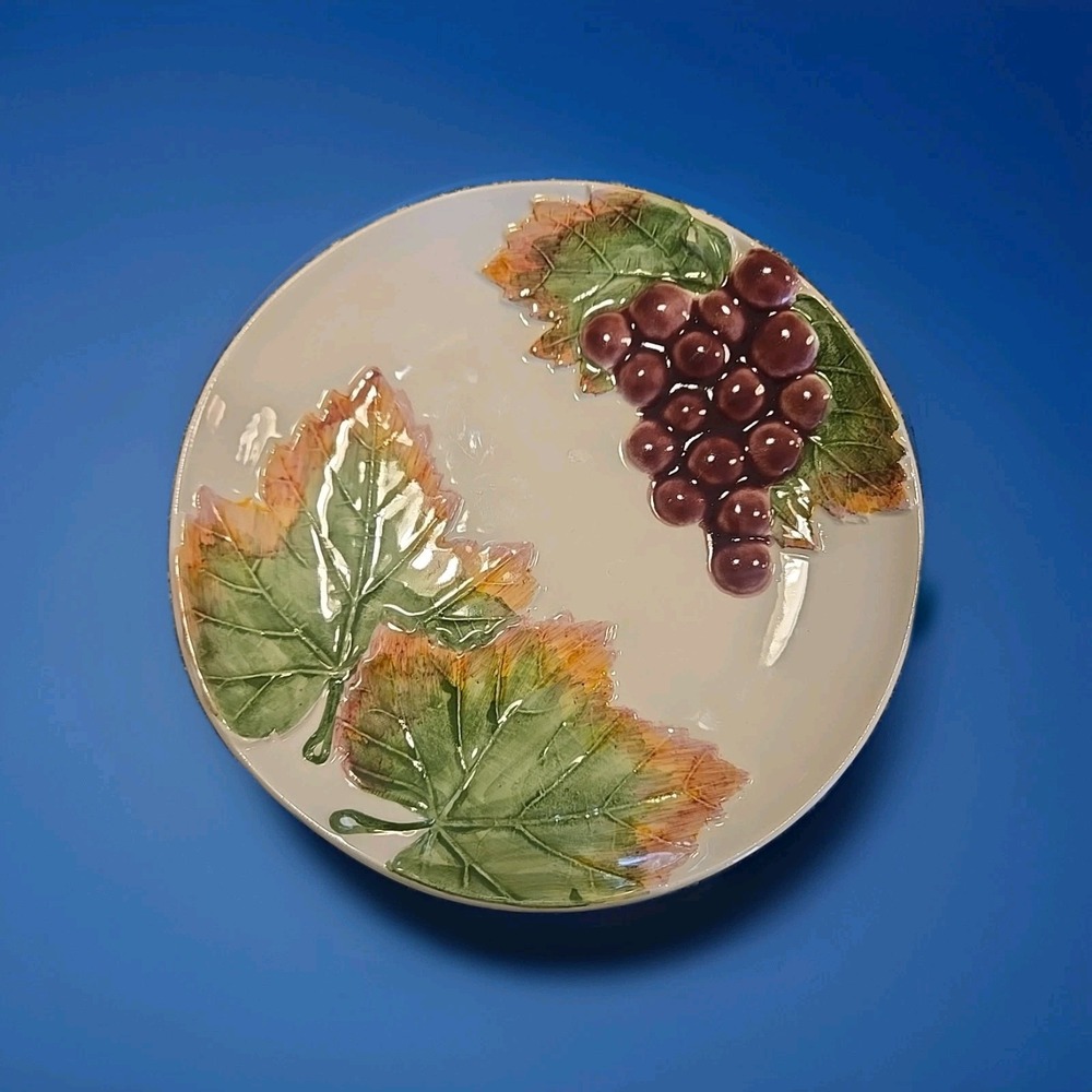 Vintage Jay‎ Willfred Andrea By Sadek Portugal Grape Plate Handpainted